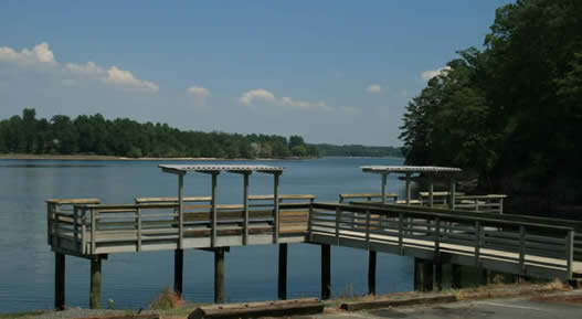 Allison Creek Peninsula waterfront Lake Wylie real estate for sale